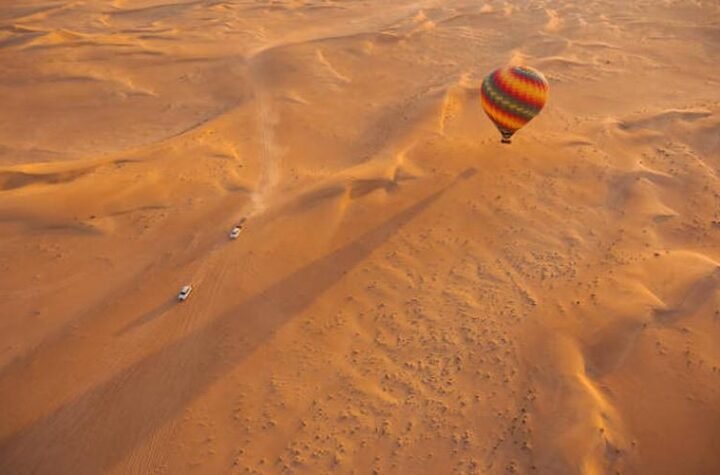 Reasons to Take a Dubai Hot Air Balloon Ride