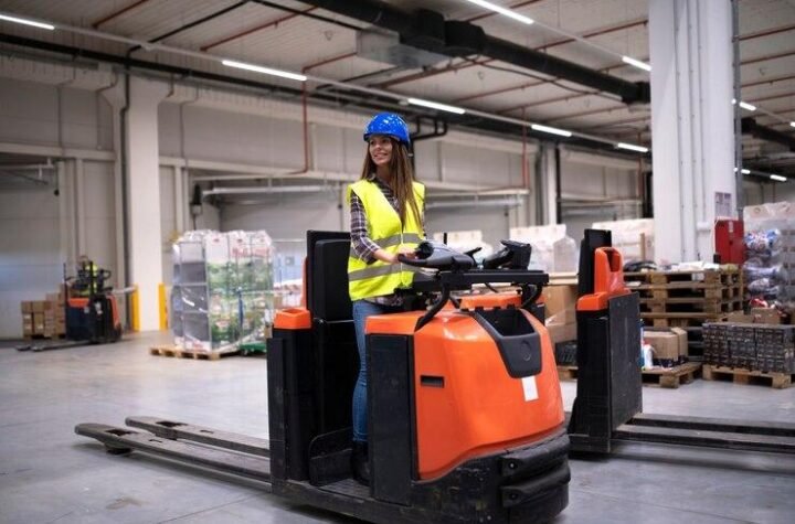 warehouse equipment leasing