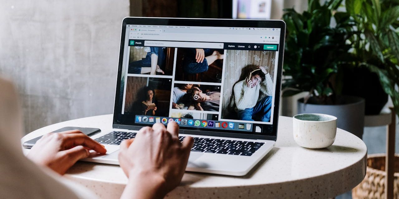 How To Clean and Maintains Laptop? – Guide