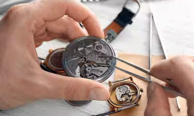 When Is the Best Time to Seek Professional Watch Repair Near Me?