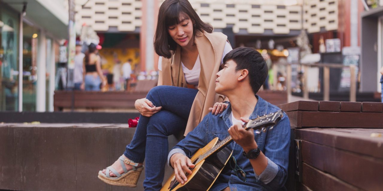 The Complete Guide to Filipino Dating: What You Need to Know