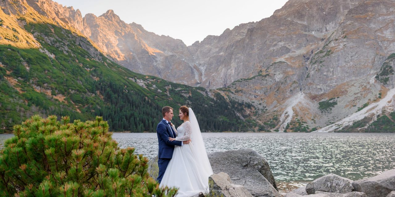 Why You Need a Wedding Photographer