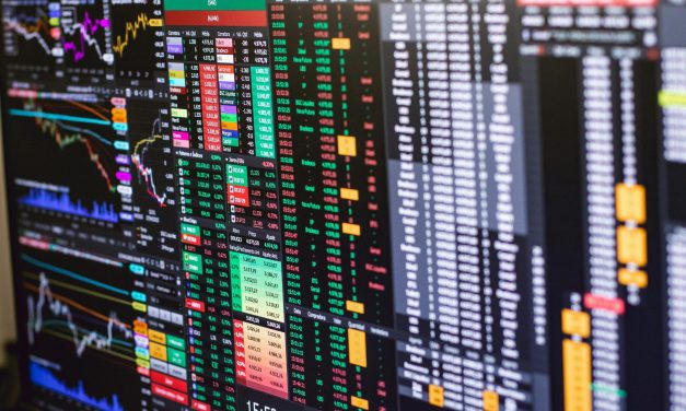 Trading Software: Types and Selection Guide