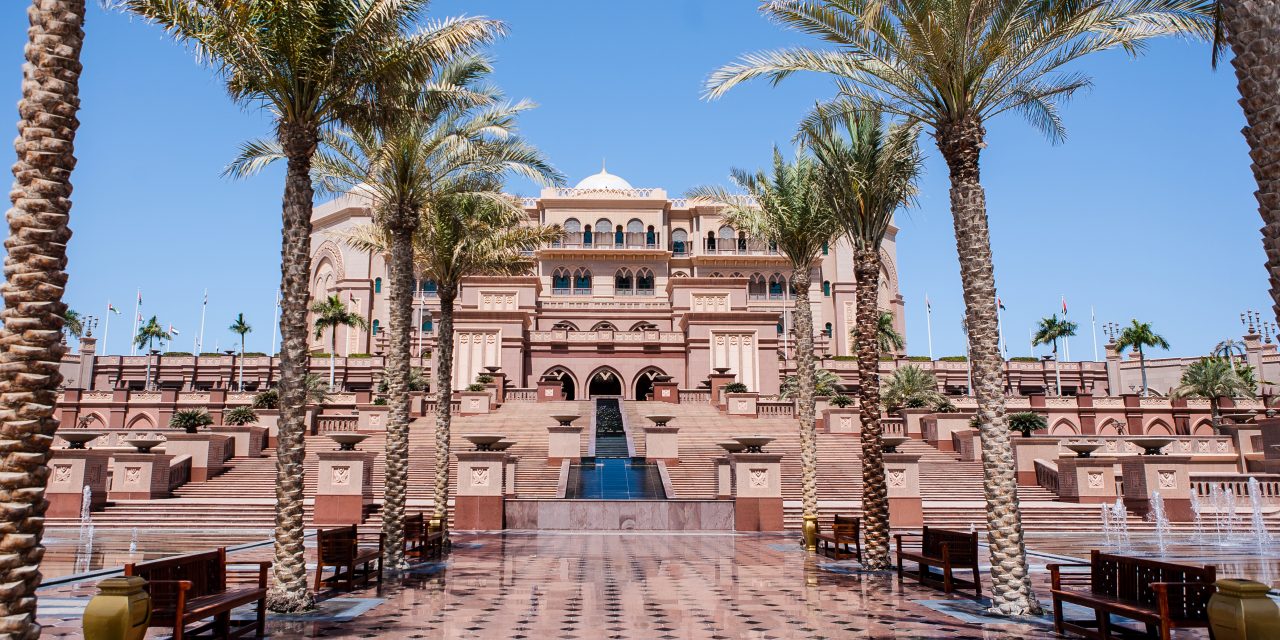 Why Should You Invest in a Villa in Abu Dhabi