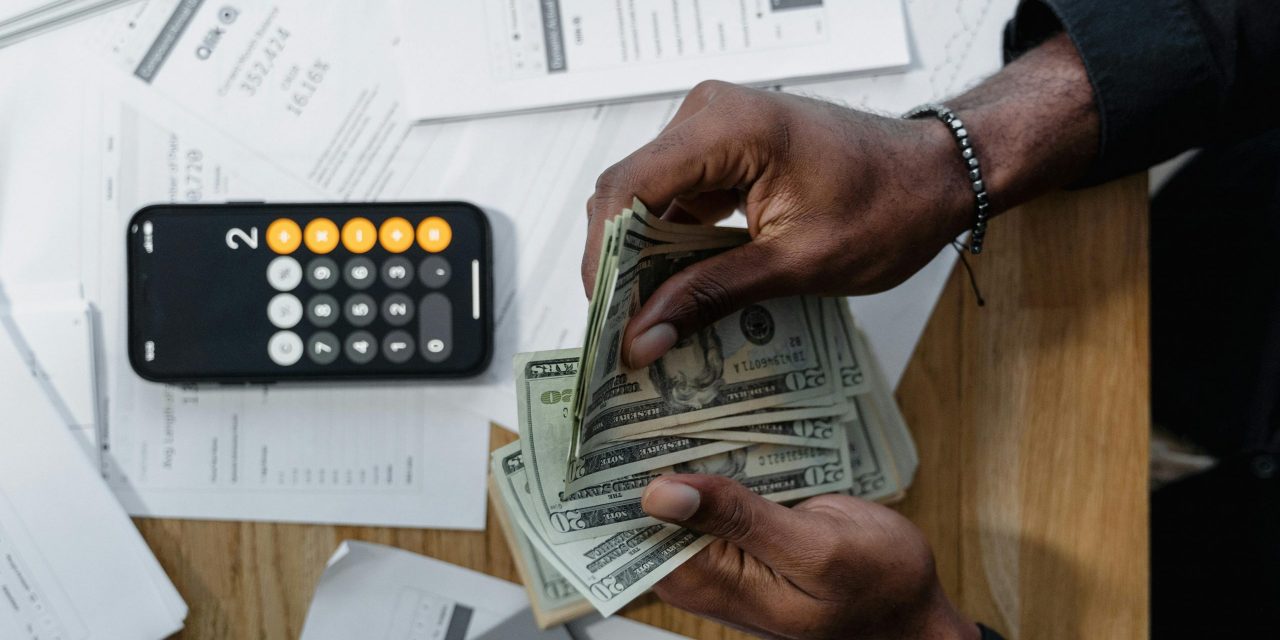 The Benefits of Automating Salary Management