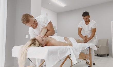 How a Deep Tissue Massager Transforms Routine