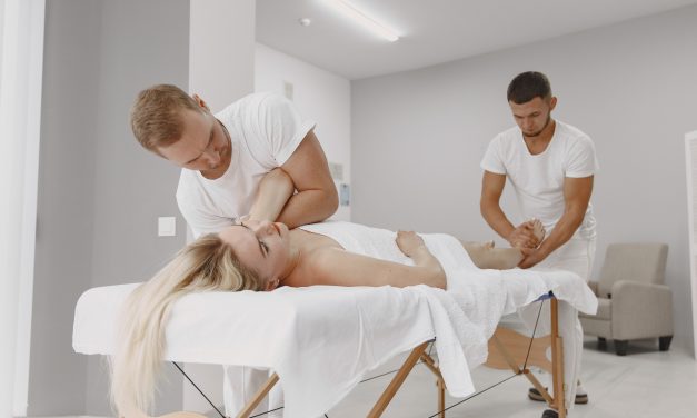 How a Deep Tissue Massager Transforms Routine