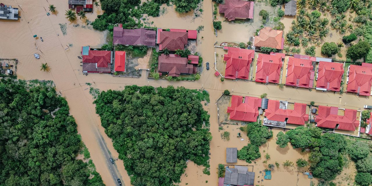 Flood Repair Services: Restoring Floods